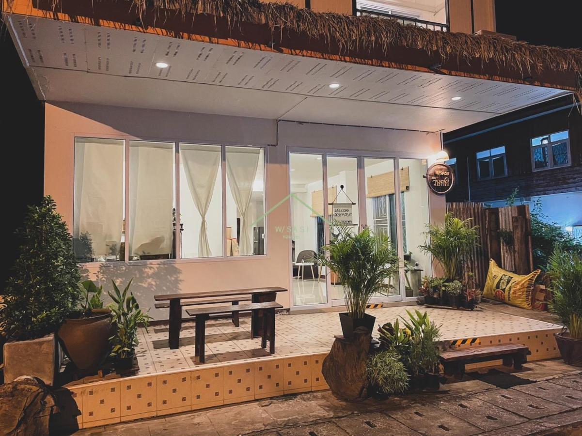 W/Sasi Hometel วิษศศิโฮมเทล นครพนม Exterior foto